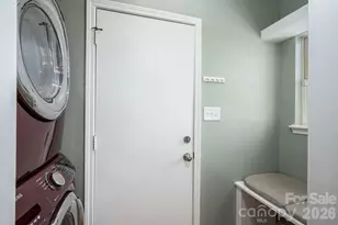 2816 Robyns Glen Dr, Charlotte, NC 28269 - Photo 17