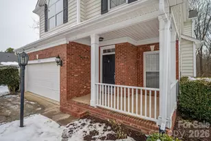 2816 Robyns Glen Dr, Charlotte, NC 28269 - Photo 5