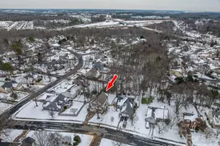 2816 Robyns Glen Dr, Charlotte, NC 28269 - Photo 7