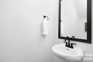 443 Dawn Cir, Charlotte, NC 28213 - Photo 11