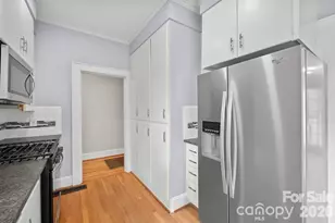 333 7th St NW, Hickory, NC 28601 - Photo 9