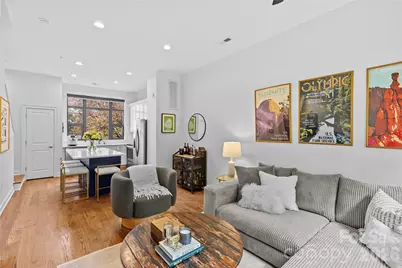 623 E 10th Street, Charlotte, NC 28202 - Photo 7