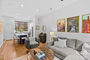 623 E 10th St, Charlotte, NC 28202 - Photo 7