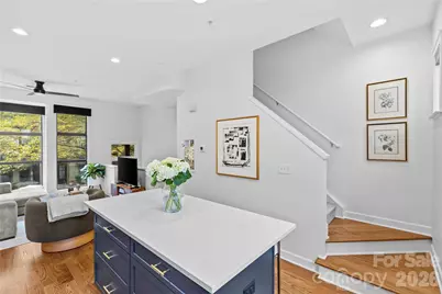 623 E 10th Street, Charlotte, NC 28202 - Photo 11