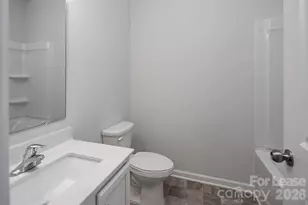 1014 Hanover Crossing Divide, Charlotte, NC 28215 - Photo 29