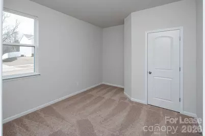 1014 Hanover Crossing Divide, Charlotte, NC 28215 - Photo 25