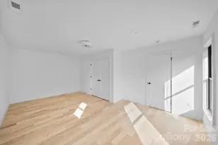 49 Johnson Dr, Asheville, NC 28804 - Photo 19