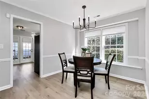 8233 Tradd Ct, Charlotte, NC 28210 - Photo 15