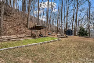 1586 Skyuka Mountain Rd, Columbus, NC 28722 - Photo 23