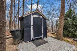 1586 Skyuka Mountain Rd, Columbus, NC 28722 - Photo 33