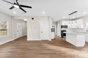 906 Brunett St, Gastonia, NC 28052 - Photo 15