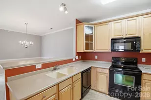 16608 Amberside Rd E, Cornelius, NC 28031 - Photo 9