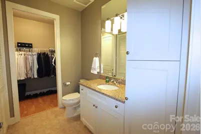 230 S Tryon Street #304, Charlotte, NC 28202 - Photo 13