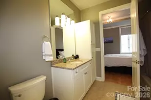 230 S Tryon St, Charlotte, NC 28202 - Photo 11