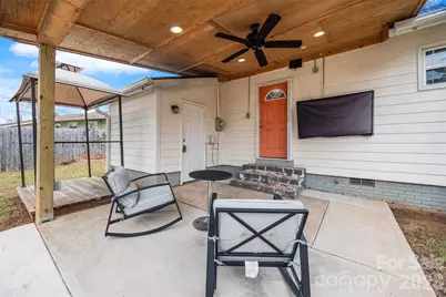 2410 Carrington Court, Charlotte, NC 28208 - Photo 21