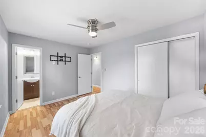 2410 Carrington Court, Charlotte, NC 28208 - Photo 17