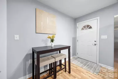 2410 Carrington Court, Charlotte, NC 28208 - Photo 9