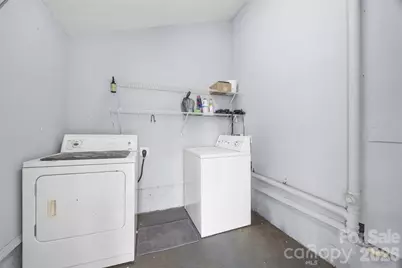 2410 Carrington Court, Charlotte, NC 28208 - Photo 19