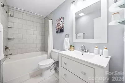 2410 Carrington Court, Charlotte, NC 28208 - Photo 15