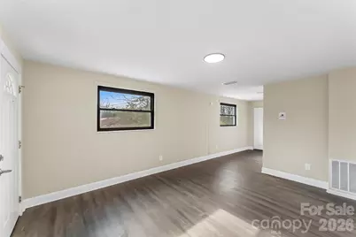 902 & 904 8th Avenue SW, Conover, NC 28613 - Photo 17