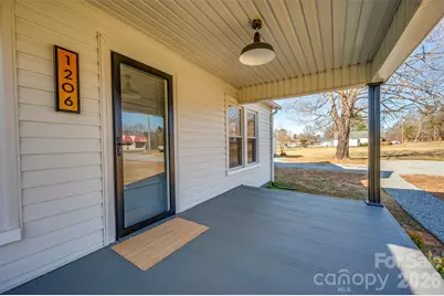 1206 Oakland Road, Forest City, NC 28043 - Photo 5