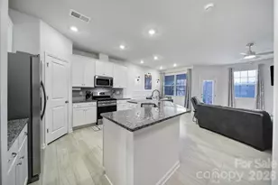 5018 Moss Pne Wy, Fort Mill, SC 29708 - Photo 7