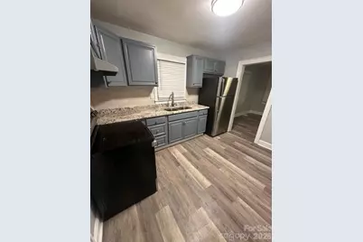 1004 E Eighth Avenue, Gastonia, NC 28054 - Photo 11