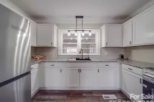 2228 W Market St, Cheraw, SC 29520 - Photo 11