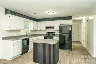 3115 Crestview Dr, Florence, SC 29501 - Photo 19