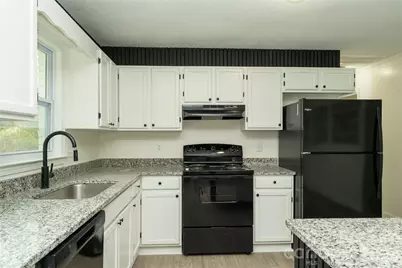 3115 Crestview Drive, Florence, SC 29501 - Photo 11