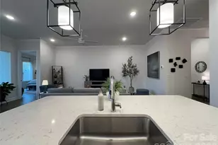 1104 Idyllic Ln, Waxhaw, NC 28173 - Photo 9