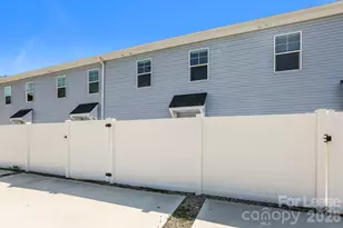 105 Dogwood Vlg Trl, Mooresville, NC 28115 - Photo 17