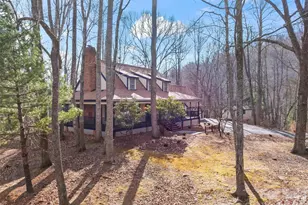 8 Indian Ridge Rd, Asheville, NC 28803 - Photo 3