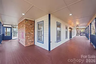 8 Indian Ridge Rd, Asheville, NC 28803 - Photo 5