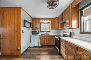 1169 Rickman Creek Rd, Franklin, NC 28734 - Photo 15