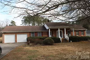 225 Roger Dr, Salisbury, NC 28147 - Photo 1