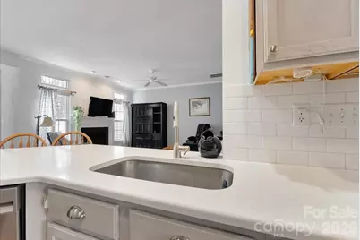 7948 Mariners Pointe Circle, Denver, NC 28037 - Photo 9