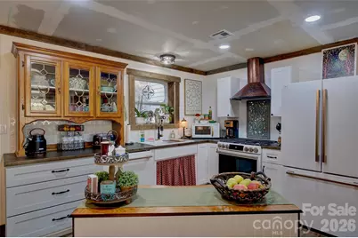 1029 Jacks Creek Road, Burnsville, NC 28714 - Photo 3