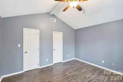 7026 Streamside Drive, Charlotte, NC 28212 - Photo 21