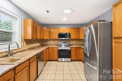 7026 Streamside Drive, Charlotte, NC 28212 - Photo 17