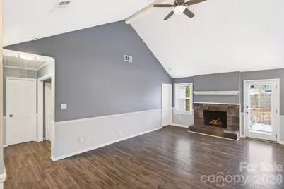 7026 Streamside Drive, Charlotte, NC 28212 - Photo 11