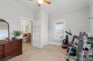 214 E 11th St, Kannapolis, NC 28083 - Photo 9