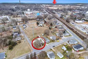 214 E 11th St, Kannapolis, NC 28083 - Photo 3