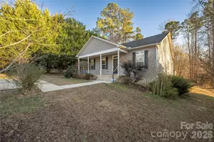 107 Barndale Dr, Troutman, NC 28166 - Photo 3