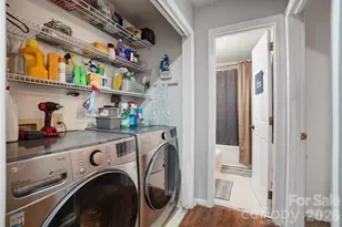 2523 Amber Creste Ln, Charlotte, NC 28212 - Photo 29