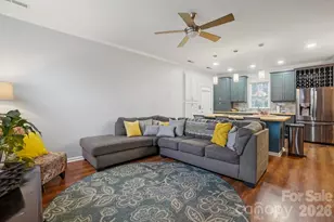 2523 Amber Creste Ln, Charlotte, NC 28212 - Photo 7