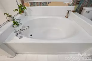 2523 Amber Creste Ln, Charlotte, NC 28212 - Photo 27