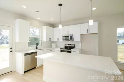 1816 E Greenbriar Road, Statesville, NC 28625 - Photo 5