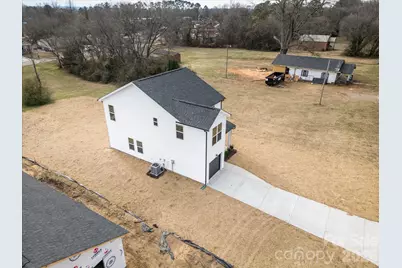 1816 E Greenbriar Road, Statesville, NC 28625 - Photo 27