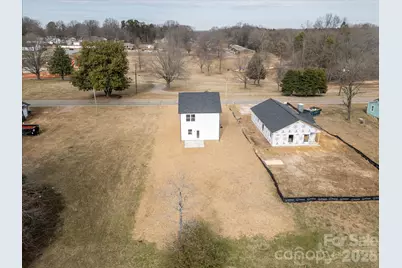 1816 E Greenbriar Road, Statesville, NC 28625 - Photo 29